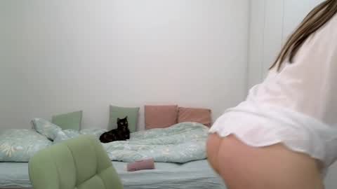 alicianoveli online show from February 7, 2025, 12:28 pm