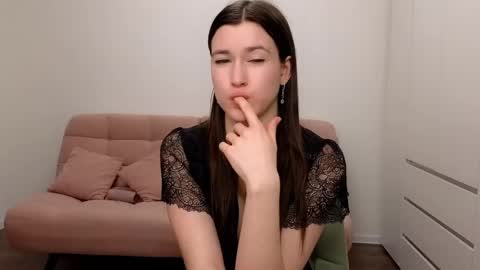 alicianoveli online show from February 10, 2025, 3:21 pm