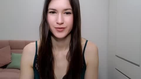 alicianoveli online show from February 12, 2025, 10:56 am