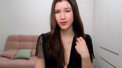 alicianoveli online show from February 18, 2025, 4:37 am