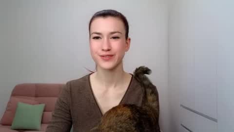 alicianoveli online show from September 21, 2025, 10:06 am