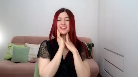 alicianoveli online show from November 15, 2025, 4:10 am