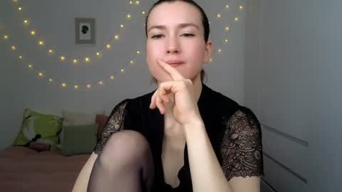 alicianoveli online show from July 4, 2026, 4:18 am