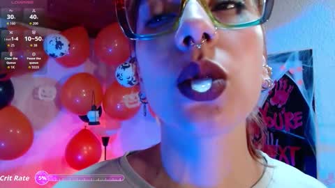 Snapshot of aliciawithe chatting on October 29, 2025, 11:56 am Alicia online show from October 29, 2025, 11:56 am