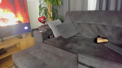 Snapshot of aliciawonderxx chatting on February 26, 2025, 5:53 am aliciawonderxx online show from February 26, 2025, 5:53 am