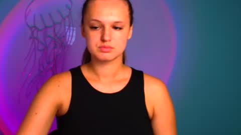 Alicie online show from September 9, 2025, 11:21 am