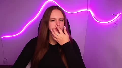 Alicie online show from October 8, 2025, 12:03 pm