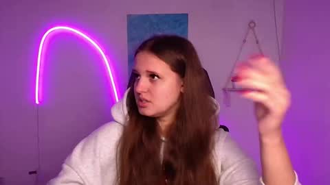 Alicie online show from October 21, 2025, 11:22 am