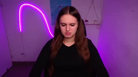 Alicie online show from November 6, 2025, 12:17 pm