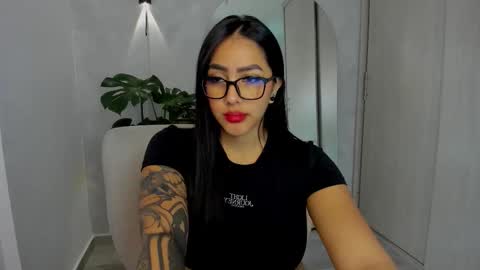 Snapshot of aliessiarose1 chatting on March 20, 2026, 11:15 am Ali online show from March 20, 2026, 11:15 am