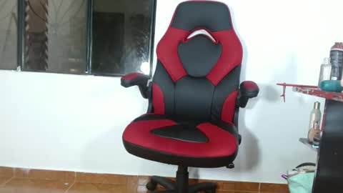 Snapshot of aliison_hot_84463 chatting on January 29, 2025, 2:53 pm Michelle online show from January 29, 2025, 2:53 pm