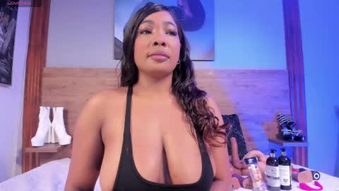 Alisson online show from April 15, 2026, 12:23 pm