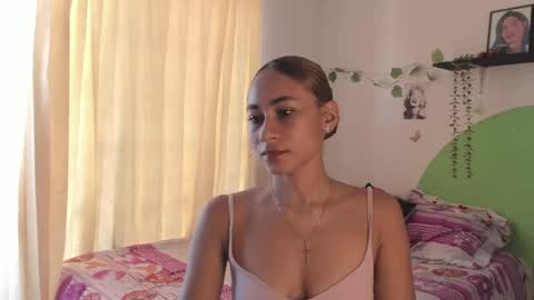 Snapshot of alikaa_nia chatting on January 20, 2025, 8:07 pm online show from January 20, 2025, 8:07 pm