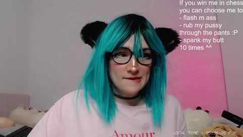 Alika  online show from January 6, 2025, 2:36 pm