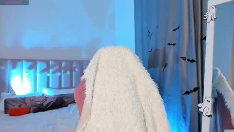 alina_39 online show from October 26, 2025, 7:14 am