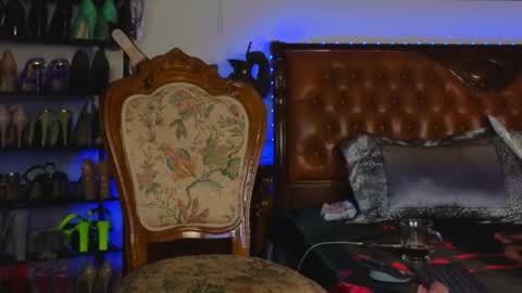 Alina online show from April 11, 2026, 6:45 pm