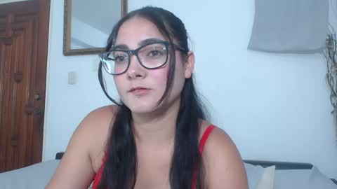 Snapshot of alina_seduction chatting on June 7, 2026, 2:37 am Alina online show from June 7, 2026, 2:37 am