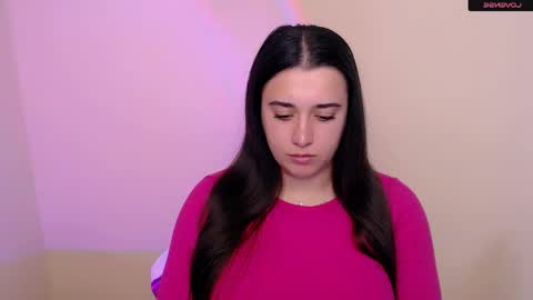Snapshot of alinaasti_ chatting on April 24, 2026, 7:22 am Alina online show from April 24, 2026, 7:22 am