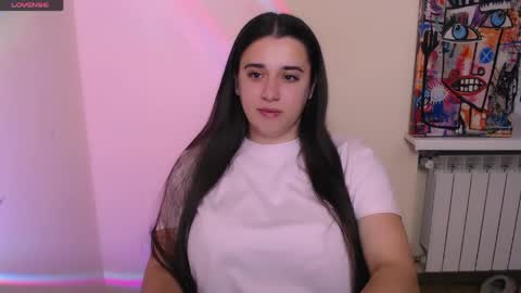 Snapshot of alinaasti_ chatting on May 12, 2026, 7:16 am Alina online show from May 12, 2026, 7:16 am