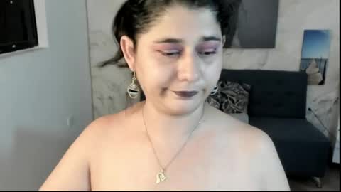 Snapshot of alinabozz1 chatting on June 13, 2026, 3:37 am alinabozz1 online show from June 13, 2026, 3:37 am