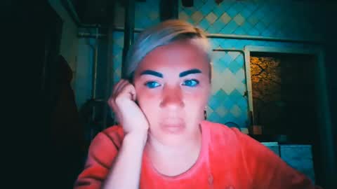 Snapshot of alinafrey_ chatting on June 13, 2026, 5:16 am Alina online show from June 13, 2026, 5:16 am