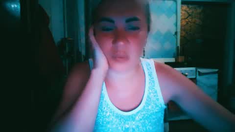 Snapshot of alinafrey_ chatting on July 4, 2026, 5:41 pm Alina online show from July 4, 2026, 5:41 pm