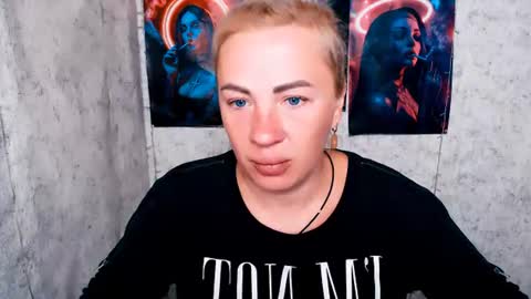 Snapshot of alinafrey_ chatting on July 12, 2026, 4:58 am Alina online show from July 12, 2026, 4:58 am