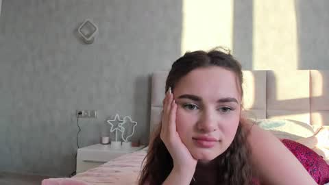 Alina online show from April 4, 2026, 3:53 pm