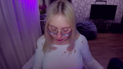 Snapshot of alinaocean chatting on May 25, 2026, 8:26 pm alinaocean online show from May 25, 2026, 8:26 pm