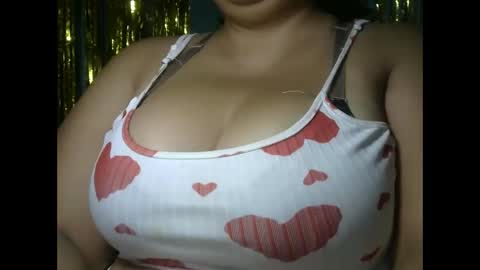 Snapshot of alinasecrets chatting on May 14, 2026, 10:33 am alina online show from May 14, 2026, 10:33 am