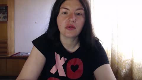 Snapshot of alinaxjames chatting on April 21, 2026, 9:15 am AlinaxJames online show from April 21, 2026, 9:15 am
