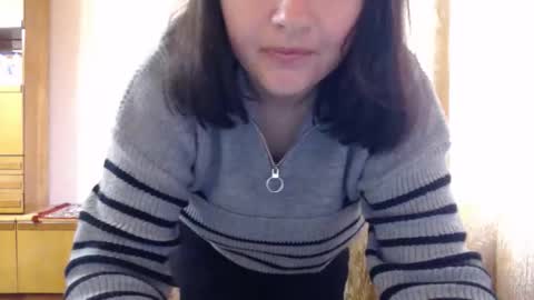 Snapshot of alinaxjames chatting on April 23, 2026, 9:30 am AlinaxJames online show from April 23, 2026, 9:30 am