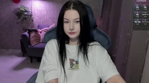 Aline Greeeen online show from March 3, 2026, 12:22 pm