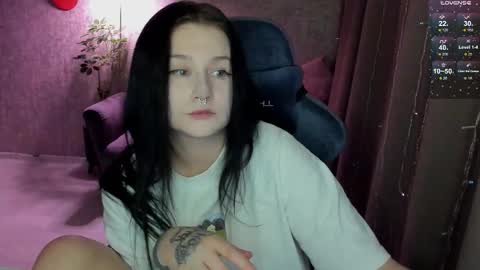 Aline Greeeen online show from March 9, 2026, 3:05 pm