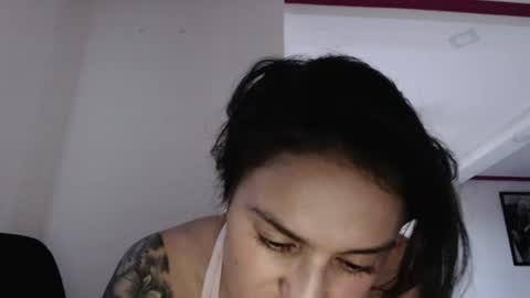 Snapshot of alipetite_ chatting on June 16, 2026, 11:18 pm alipetite online show from June 16, 2026, 11:18 pm