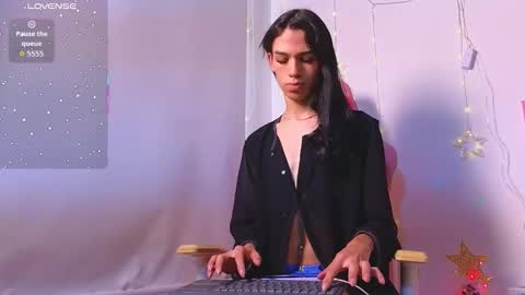 Alis starr online show from December 20, 2025, 3:19 pm