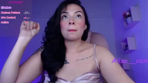 Alejandra online show from March 22, 2026, 9:13 am