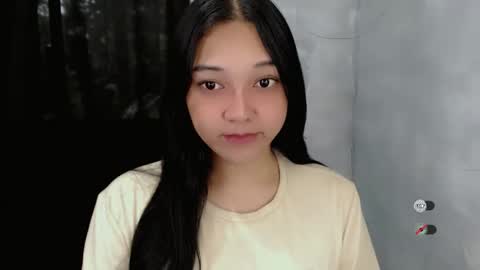 Shanti xhey online show from November 10, 2025, 7:51 am