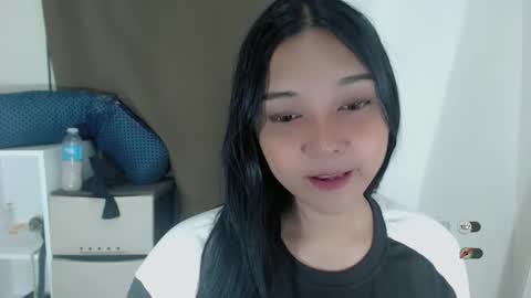 Shanti xhey online show from February 25, 2026, 6:45 am