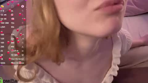 Snapshot of alisa_lesly chatting on June 27, 2026, 12:59 am Alisa GMT2 Wen - Sun 10 AM - 4 PM except Monday and Tuesday online show from June 27, 2026, 12:59 am
