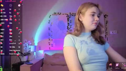 Snapshot of alisa_lesly chatting on July 23, 2026, 1:08 am Alisa GMT2 Wen - Sun 10 AM - 4 PM except Monday and Tuesday online show from July 23, 2026, 1:08 am