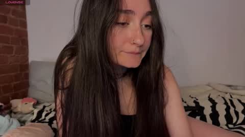 alisa online show from September 23, 2025, 9:07 pm