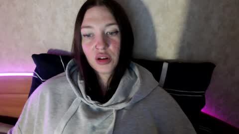 alisaadoll online show from May 31, 2026, 12:56 pm