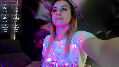 Alisa online show from January 5, 2025, 6:45 pm