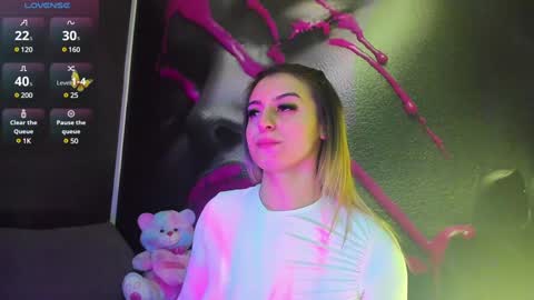 Alisa online show from January 19, 2025, 6:21 pm