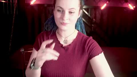 alisagrace online show from May 11, 2026, 4:04 pm