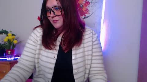 Snapshot of alisawoods_ chatting on May 31, 2026, 12:34 pm Alisa online show from May 31, 2026, 12:34 pm