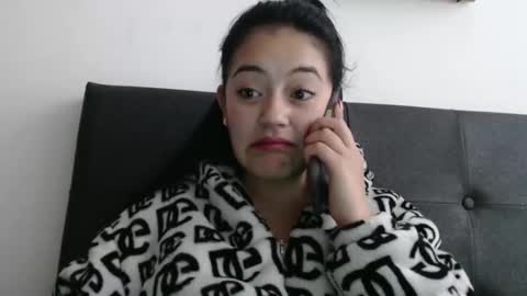 alisha_9997 online show from September 25, 2025, 1:04 pm