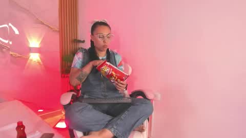   online show from March 30, 2026, 6:53 pm