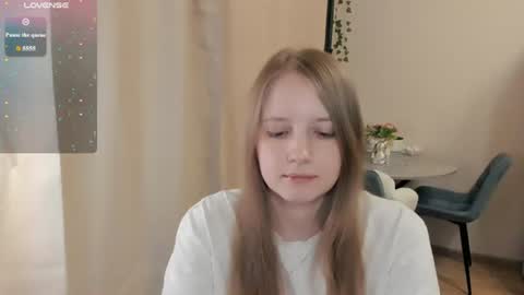 Alya online show from July 23, 2026, 9:02 pm